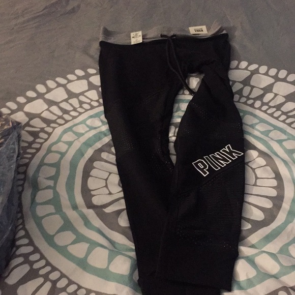 Pink Yoga - Picture 2 of 2